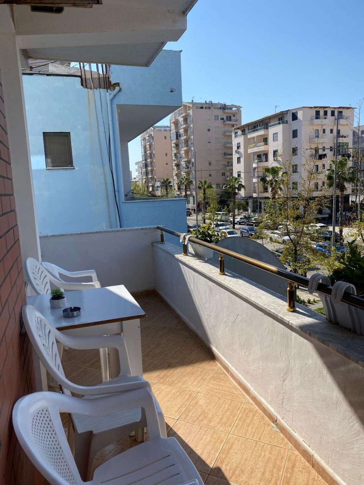 Rai Rooms Durrës Extérieur photo