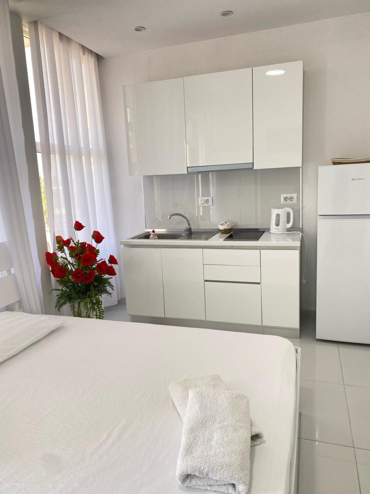 Rai Rooms Durrës Extérieur photo