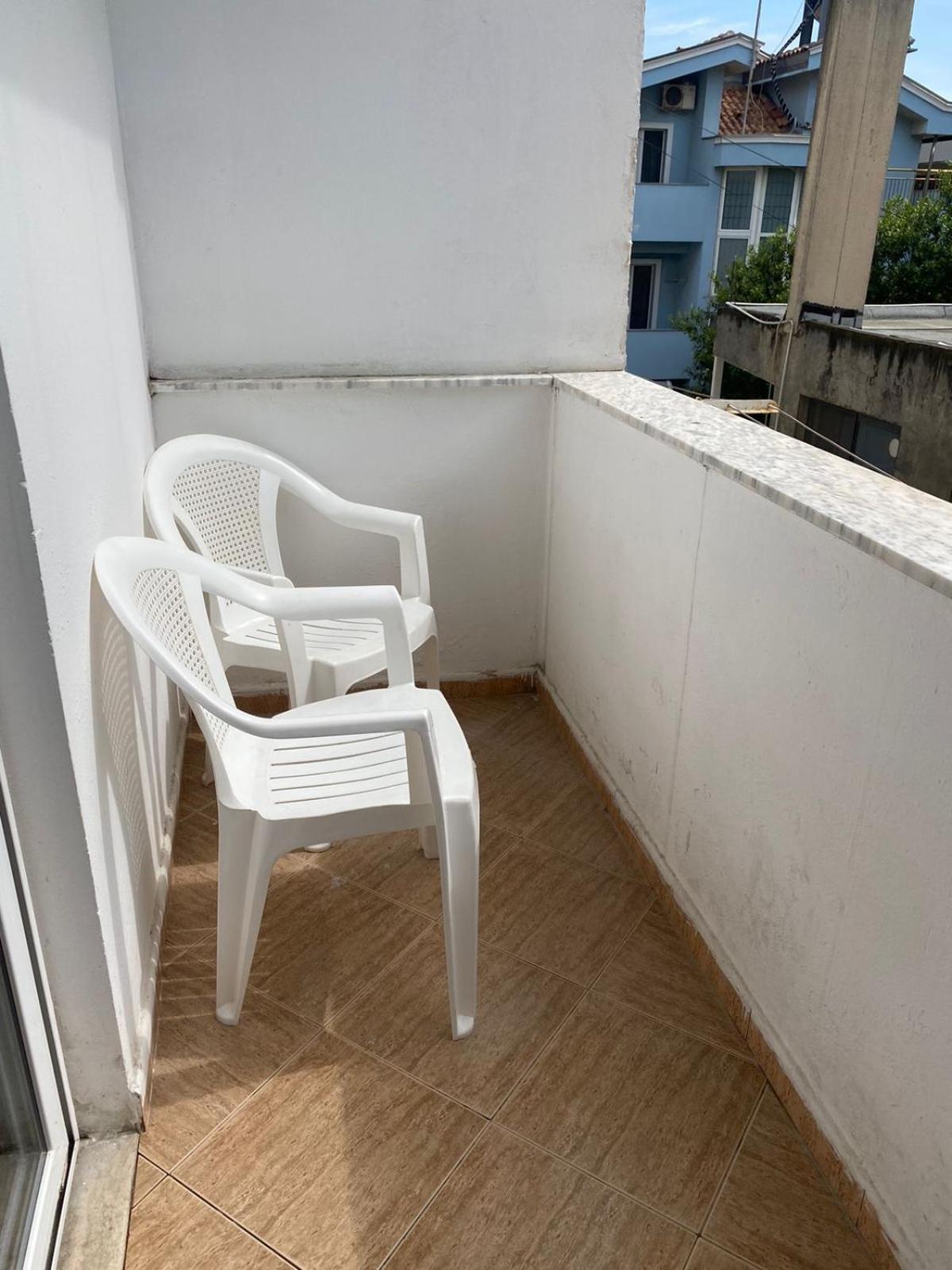 Rai Rooms Durrës Extérieur photo